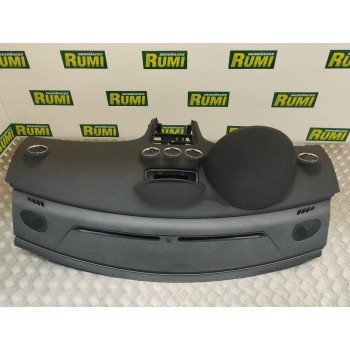 Recambio de salpicadero para peugeot 308 sport referencia OEM IAM 9655994677 9661379077 9661467177