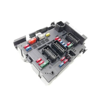 Recambio de caja reles / fusibles para peugeot 406 berlina (s1/s2) srdt referencia OEM IAM 9646405280  