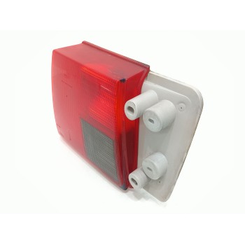 Recambio de piloto trasero izquierdo interior para audi a6 berlina (c4) 2.6 referencia OEM IAM 4A0945093  