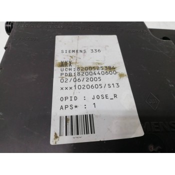 Recambio de caja reles / fusibles para renault megane ii berlina 5p authentique referencia OEM IAM 8200525384  