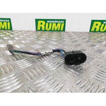 Recambio de mando elevalunas delantero derecho para opel astra f berlina eurocopa referencia OEM IAM   