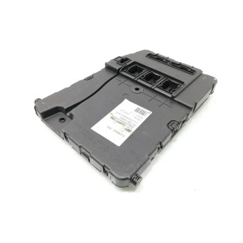Recambio de caja reles / fusibles para renault megane ii berlina 5p authentique referencia OEM IAM 8200525384  