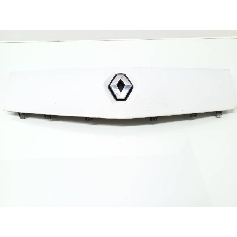 Recambio de rejilla delantera para renault kangoo furgón compact comfort referencia OEM IAM 8200499017  