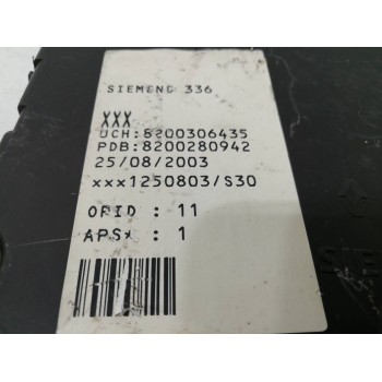 Recambio de caja reles / fusibles para renault megane ii berlina 5p confort dynamique referencia OEM IAM 8200306435  