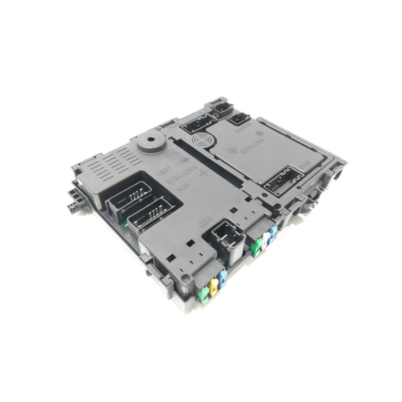 Recambio de caja reles / fusibles para peugeot 206 berlina e-music referencia OEM IAM 9626460880  