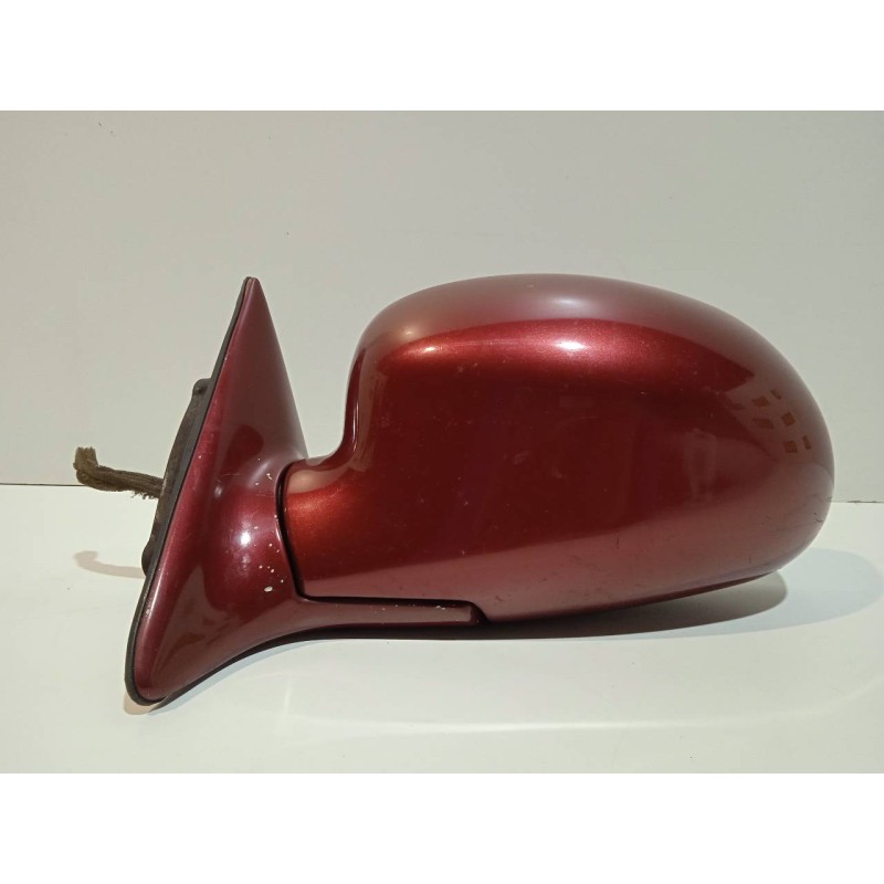 Recambio de retrovisor izquierdo para hyundai lantra berlina (rd) 1.6 gls referencia OEM IAM 014021  