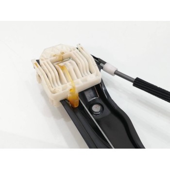 Recambio de elevalunas delantero derecho para bmw serie 3 berlina (e90) 320d referencia OEM IAM 6927028  