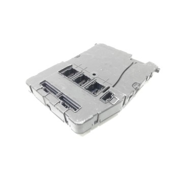 Recambio de caja reles / fusibles para renault scenic ii i- music referencia OEM IAM 8200525384  