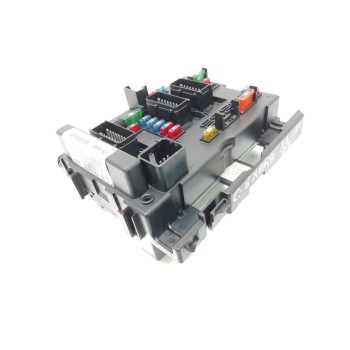 Recambio de caja reles / fusibles para citroën xsara berlina 1.6 16v chrono referencia OEM IAM 9646405280  