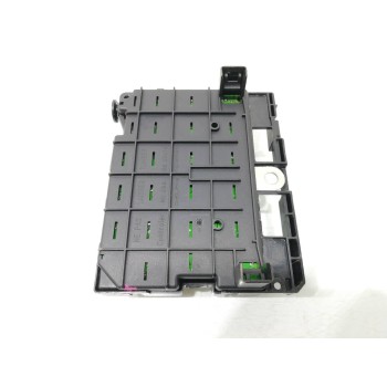 Recambio de caja reles / fusibles para citroën xsara berlina 1.6 16v chrono referencia OEM IAM 9646405280  