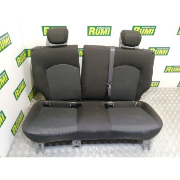 Recambio de asientos traseros para opel corsa e color edition ecoflex referencia OEM IAM L0532631AA01A  