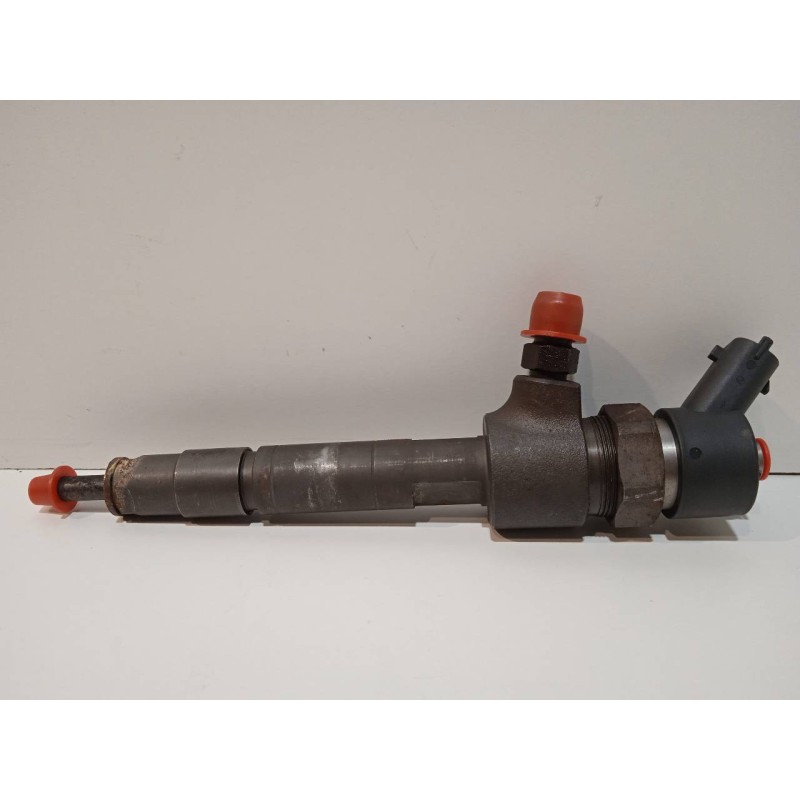 Recambio de inyector para alfa romeo 156 (116) 1.9 jtd progression referencia OEM IAM 0445110119  