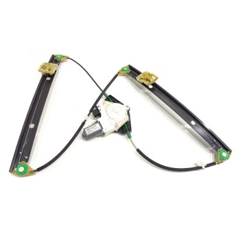 ELEVALUNAS DELANTERO DERECHO 8K0959802 