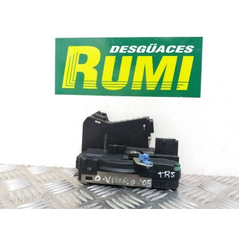 Recambio de cerradura maletero / porton para opel vivaro combi 2.9t largo referencia OEM IAM 8200282303  