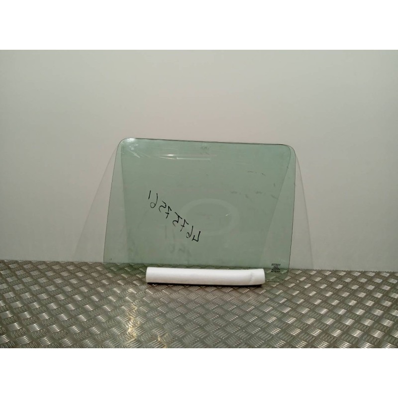 Recambio de luna trasera izquierda para fiat doblo (119) referencia OEM IAM 46757561  