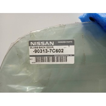 Recambio de luna trasera para nissan vanette cargo referencia OEM IAM 903137C602  