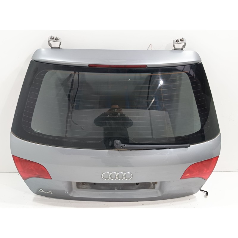 Recambio de porton trasero para audi a4 avant (8e) 1.9 tdi referencia OEM IAM   