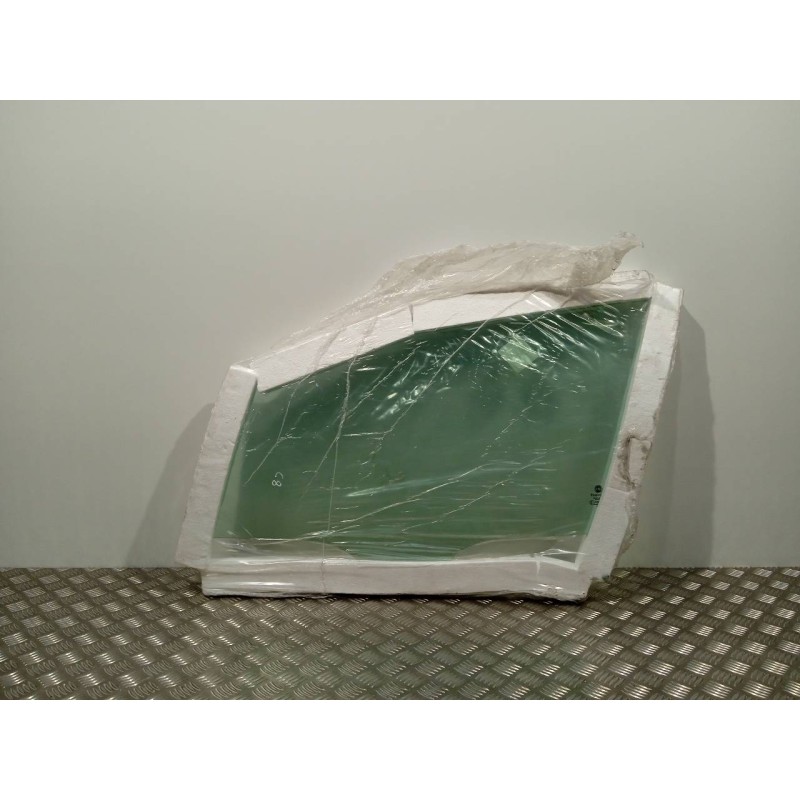 Recambio de luna delantera izquierda para fiat grande punto (199) referencia OEM IAM 51869139  