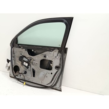 Recambio de puerta delantera derecha para audi a4 avant (8e) 1.9 tdi referencia OEM IAM   