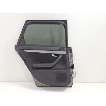 Recambio de puerta trasera izquierda para audi a4 avant (8e) 1.9 tdi referencia OEM IAM   