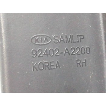 Recambio de piloto trasero derecho para kia cee´d tech referencia OEM IAM 92402A2200  