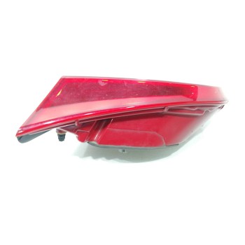 Recambio de piloto trasero derecho interior para kia cee´d tech referencia OEM IAM 92404A2200  