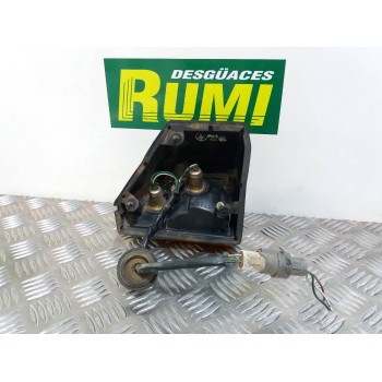 Recambio de piloto delantero izquierdo para toyota land cruiser (j7) referencia OEM IAM 44574456  