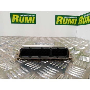 Recambio de centralita motor uce para audi a4 berlina (b5) 1.8 referencia OEM IAM 8D0907557S 0261204183 