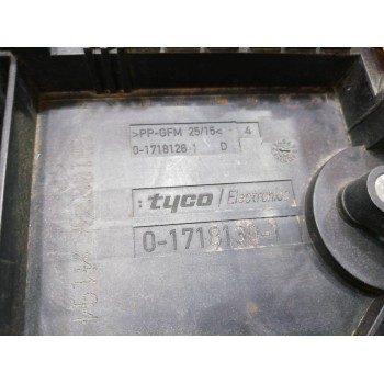 Recambio de caja reles / fusibles para volkswagen caddy ka/kb (2k) furg. referencia OEM IAM 1K0937125A  