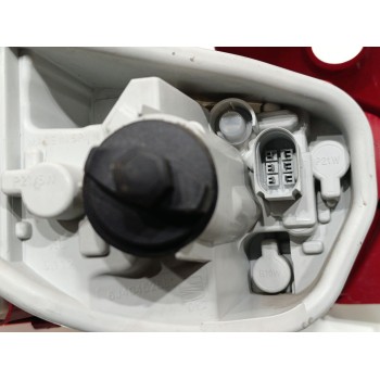 Recambio de piloto trasero derecho para seat ibiza st (6j8) sport referencia OEM IAM 6J4945096H  