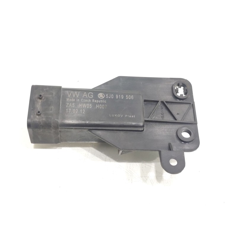Recambio de caja precalentamiento para seat ibiza st (6j8) sport referencia OEM IAM 5J0919506  