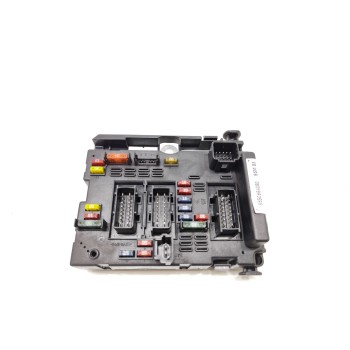 Recambio de caja reles / fusibles para peugeot 206 berlina xr referencia OEM IAM 9650664080  