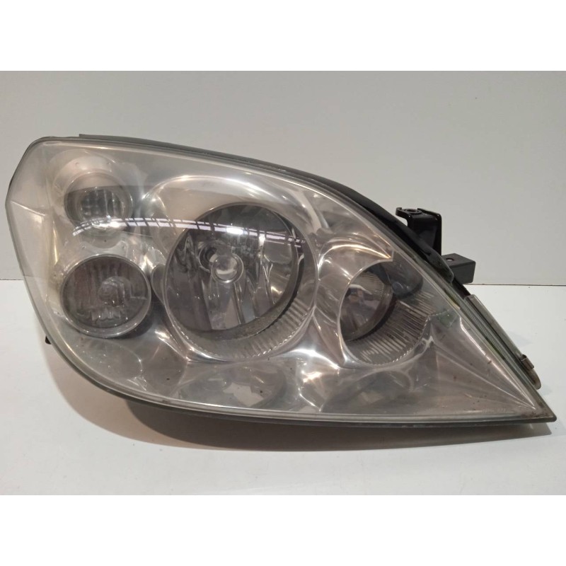 Recambio de faro derecho para nissan primera berlina (p12) acenta referencia OEM IAM 26010AU800  