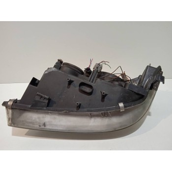 Recambio de faro derecho para nissan primera berlina (p12) acenta referencia OEM IAM 26010AU800  