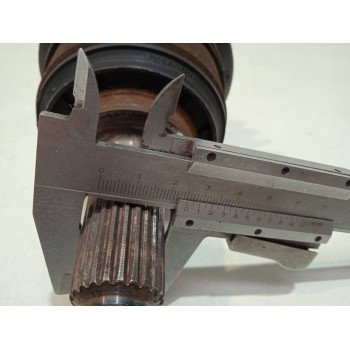 Recambio de transmision delantera izquierda para dacia logan express ambiance referencia OEM IAM 8200863653  