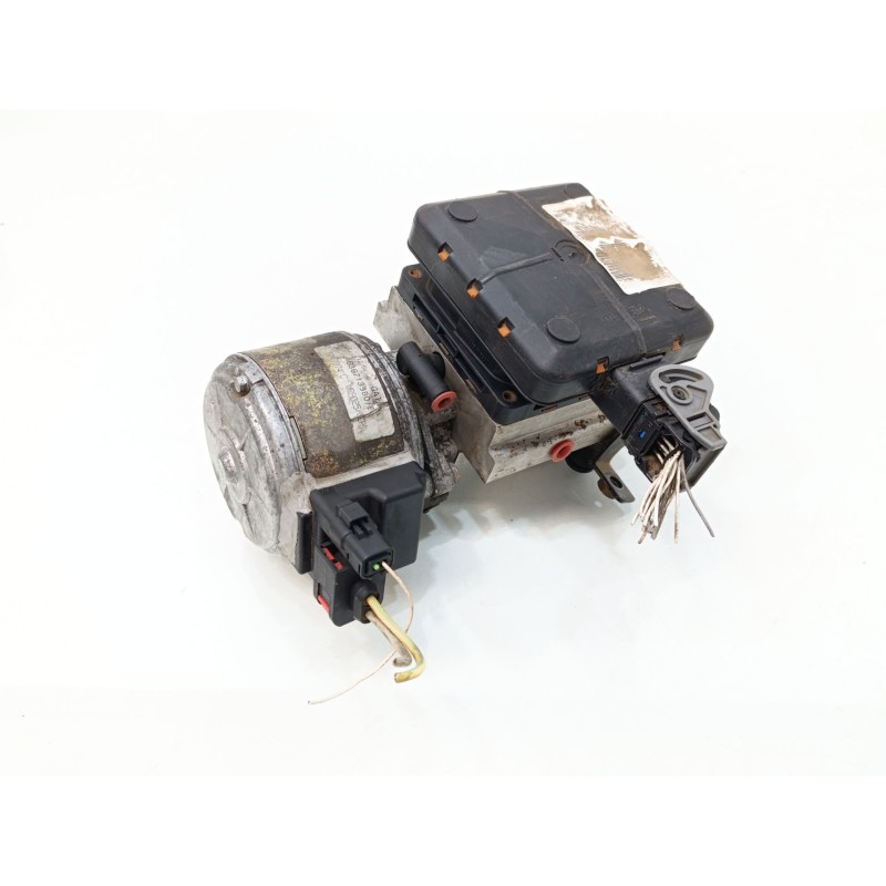 Recambio de bomba suspension para citroën c5 berlina 2.0 hdi sx referencia OEM IAM 9636713880  