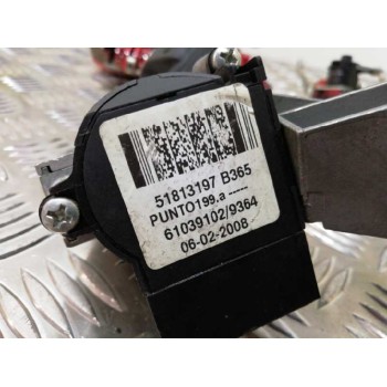 Recambio de juego bombines para fiat grande punto (199) 1.2 8v active (01.2007) referencia OEM IAM 51813197 61039102 