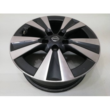 Recambio de llanta para nissan pulsar (c13) referencia OEM IAM   