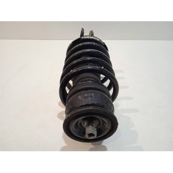 Recambio de amortiguador delantero izquierdo para mercedes-benz vito (w638) caja cerrada referencia OEM IAM A6383200913  