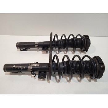 Recambio de juego amortiguadores delantero para volkswagen polo (9n1) referencia OEM IAM 6Q0413031BM  