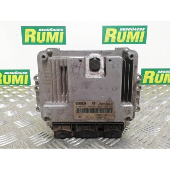 Recambio de centralita motor uce para renault scenic ii authentique referencia OEM IAM 8200310863 0281011390 