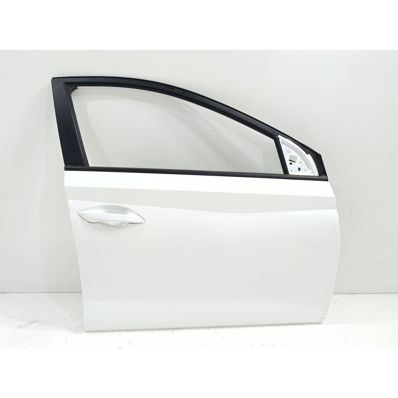 Recambio de puerta delantera derecha para hyundai i20 (bc3) klass referencia OEM IAM   