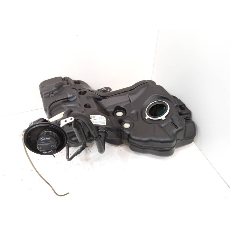 Recambio de deposito combustible para audi a5 coupe (8t) 2.7 tdi referencia OEM IAM 8K02012WD  