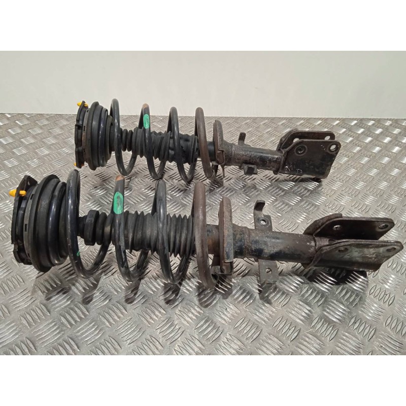 Recambio de juego amortiguadores delantero para renault espace iv (jk0) authentique referencia OEM IAM 8200256335  