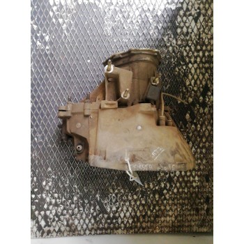 Recambio de caja cambios para ford fiesta berlina básico referencia OEM IAM 96WT7F096  