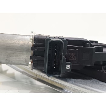 Recambio de elevalunas trasero izquierdo para renault megane iv berlina 5p r.s. line referencia OEM IAM 827218403R  