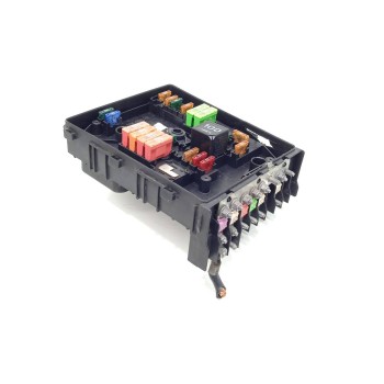 Recambio de caja reles / fusibles para volkswagen golf v berlina (1k1) highline referencia OEM IAM 1K0937125A  