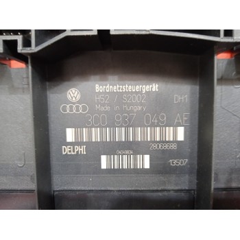 Recambio de caja reles / fusibles para volkswagen golf v berlina (1k1) highline referencia OEM IAM 3C0937049AE  