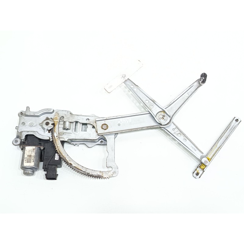 Recambio de elevalunas delantero izquierdo para opel corsa c club referencia OEM IAM 13173073  