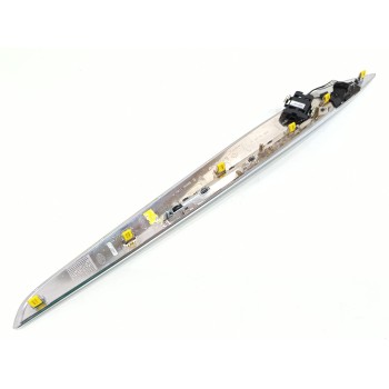 Recambio de moldura para renault megane iv berlina 5p r.s. line referencia OEM IAM 969301856R  